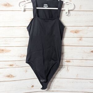 Black & White Ribbed Bodysuit